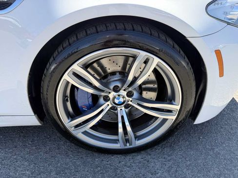 Used 2013 BMW M5 RWD image 8