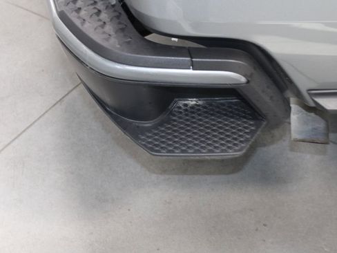 Used 2023 Chevrolet Colorado LT image 16