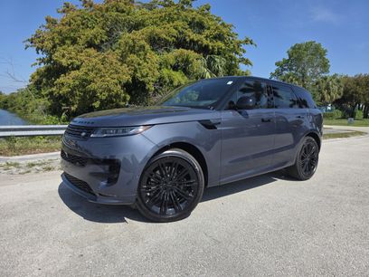 New 2026 Land Rover Range Rover Sport Dynamic SE