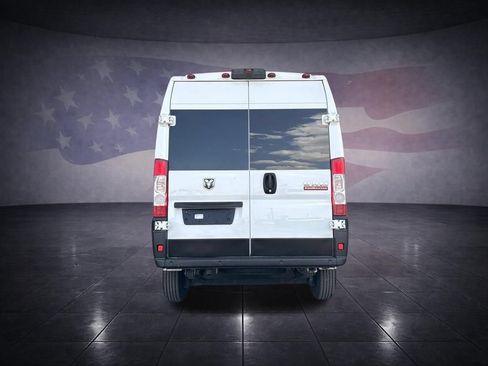 Used 2019 RAM ProMaster 2500 FWD image 4