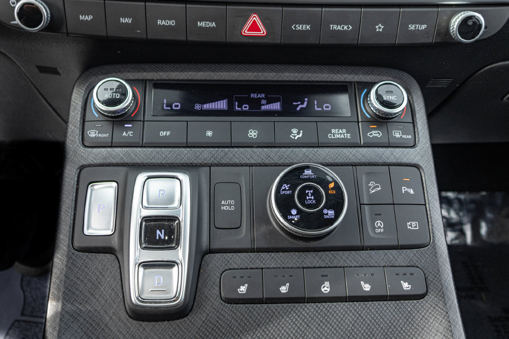 Used 2023 Hyundai Palisade Limited AWD/4WD image 22