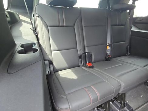 Used 2025 Chevrolet Tahoe RST w/ Comfort Package RWD image 16