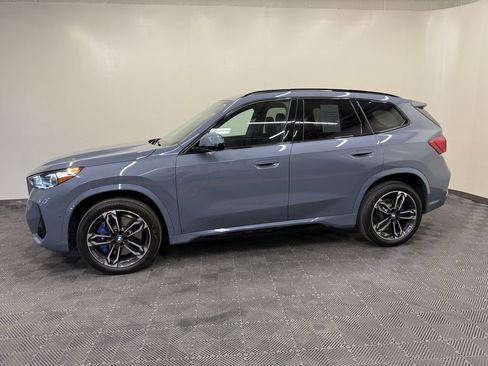 Used 2024 BMW X1 xDrive28i w/ Technology Package AWD/4WD image 3