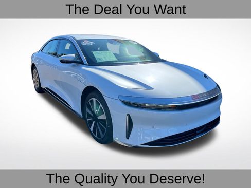 Used 2024 Lucid Air Touring image 1