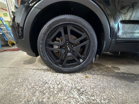 Used 2024 Kia Telluride SX Prestige X-Line image 10