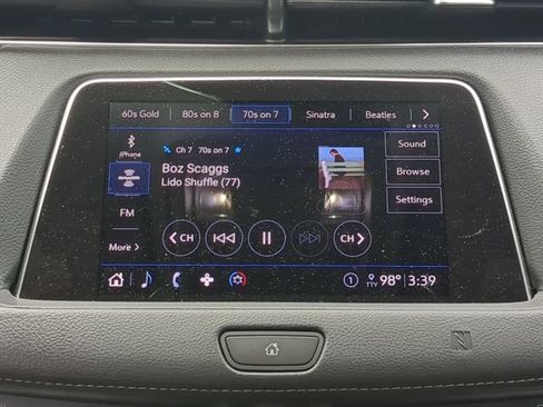 Used 2020 Cadillac XT4 Premium Luxury FWD image 21
