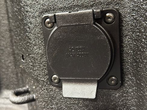 Used 2024 GMC Sierra 1500 Denali w/ Denali Reserve Package image 26