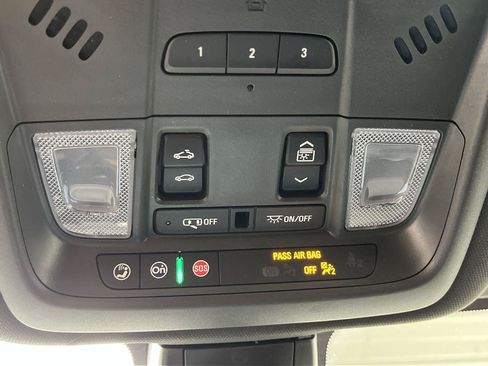 Certified 2025 Chevrolet Blazer RS w/ Driver Confidence II Package AWD/4WD image 30
