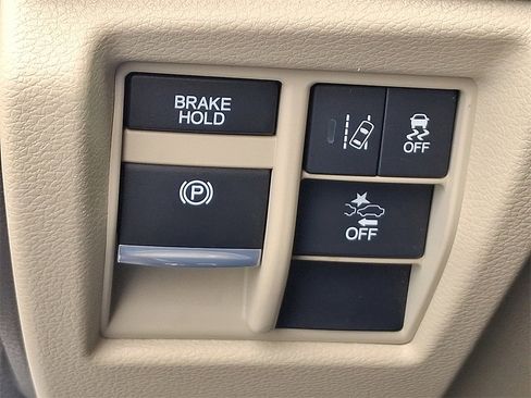 Used 2017 Acura MDX FWD w/ Technology Package image 25