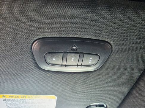 Used 2025 RAM 1500 Laramie w/ Sport Appearance Package AWD/4WD image 22