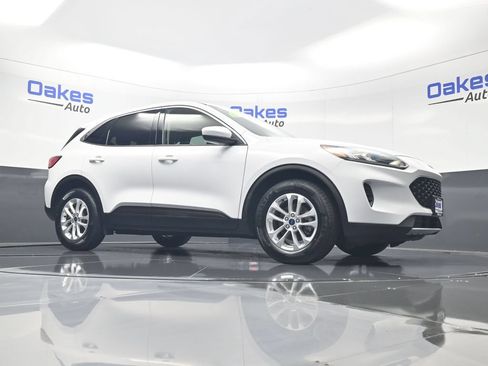 Used 2020 Ford Escape SE FWD image 37