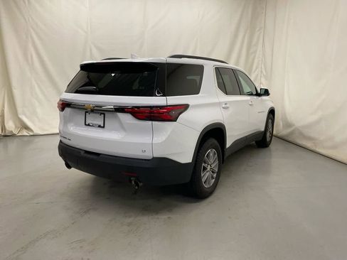 Used 2023 Chevrolet Traverse LT image 6