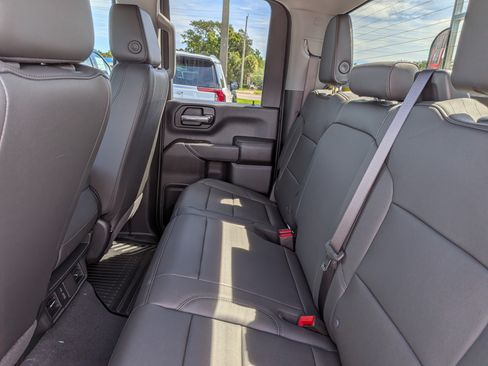New 2026 GMC Sierra 2500 Pro w/ 1SA Pro Safety Plus Package AWD/4WD image 17