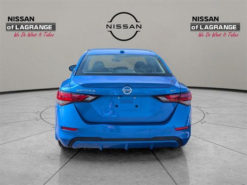 Used 2022 Nissan Sentra SV image 7