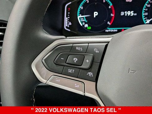 Used 2022 Volkswagen Taos SEL w/ Panoramic Sunroof Package AWD/4WD image 17