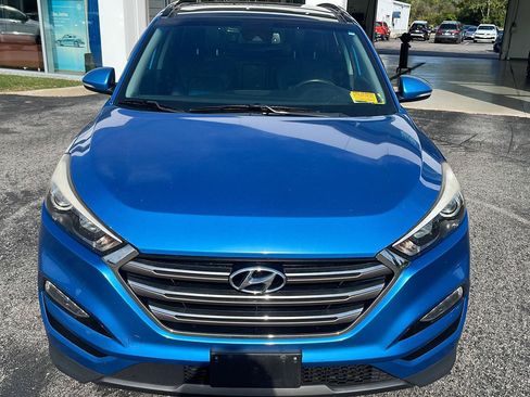 Used 2016 Hyundai Tucson Limited w/ Option Group 03 AWD/4WD image 2