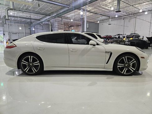 Used 2010 Porsche Panamera S image 11