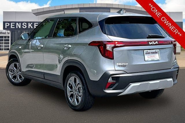 Used 2024 Kia Seltos LX AWD/4WD image 11