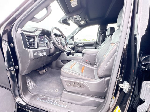 Used 2023 GMC Sierra 1500 AT4 w/ AT4 Preferred Package AWD/4WD image 10