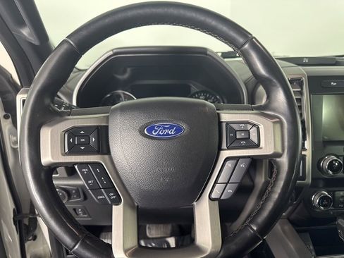 Used 2020 Ford F150 Platinum w/ Equipment Group 701A Luxury AWD/4WD image 26