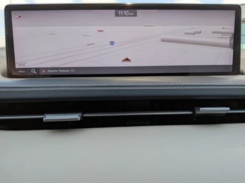 Used 2022 Genesis GV70 3.5T Sport w/ Sport Prestige Package AWD/4WD image 20