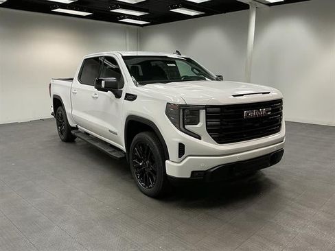 New 2026 GMC Sierra 1500 Elevation w/ Elevation Premium Package AWD/4WD image 7