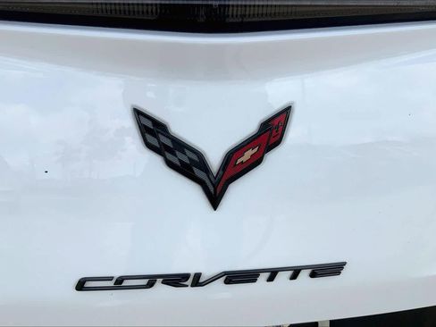 Used 2015 Chevrolet Corvette Stingray Coupe w/ 3LT Preferred Equipment Group image 9