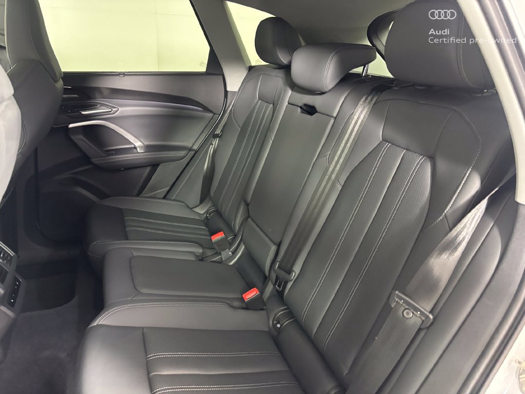 Certified 2025 Audi Q5 Prestige AWD/4WD image 30
