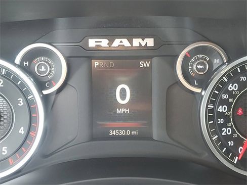 Certified 2024 RAM 3500 Big Horn image 21