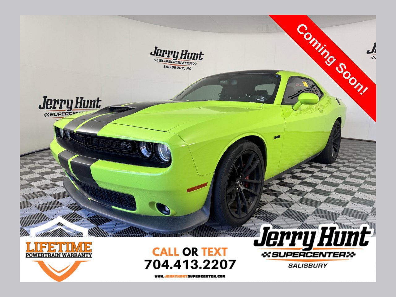 Used 2023 Dodge Challenger R/T w/ Plus Package RWD image 1
