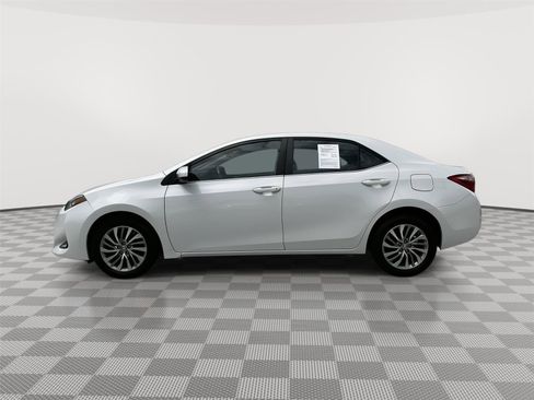 Used 2017 Toyota Corolla LE w/ LE Eco Premium Package FWD image 3
