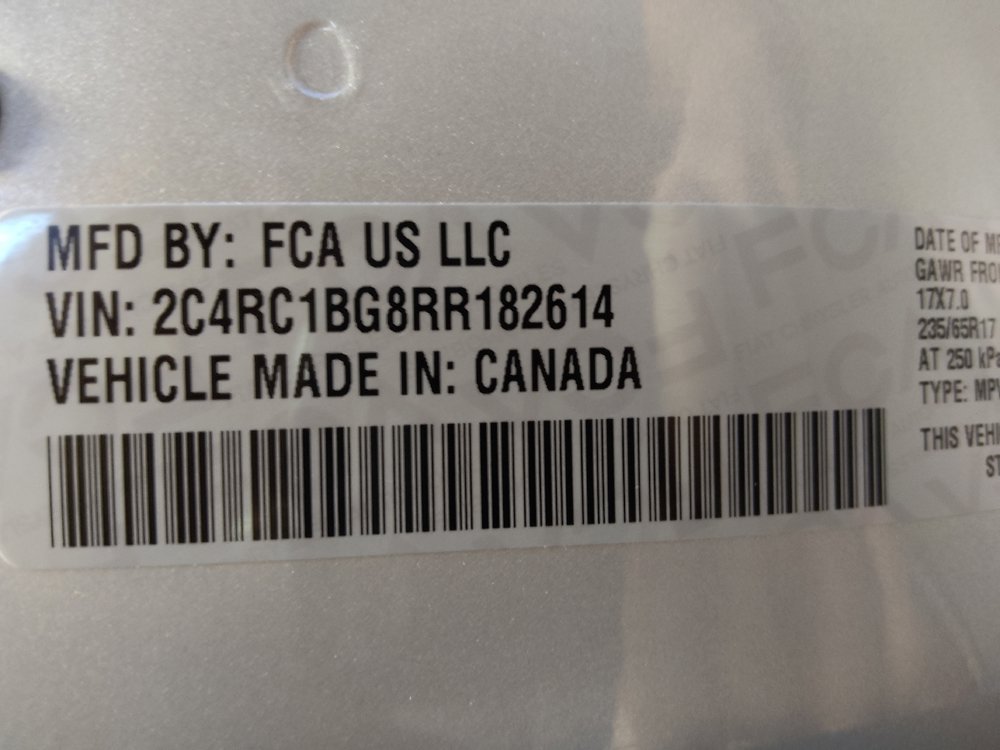 Used 2024 Chrysler Pacifica Touring-L FWD image 33