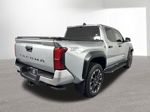 Used 2024 Toyota Tacoma TRD Off-Road AWD/4WD image 34