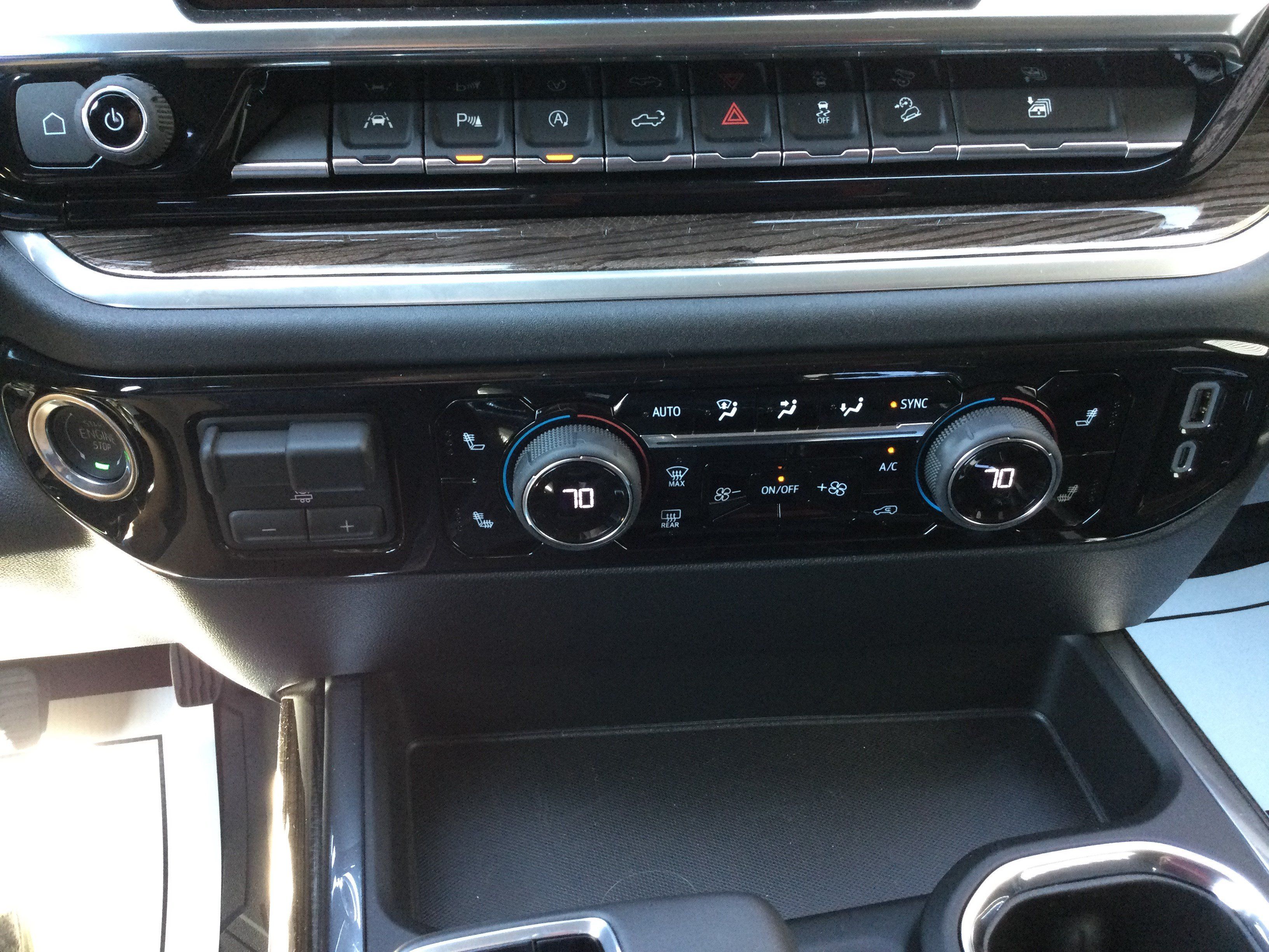 New 2026 Chevrolet Silverado 1500 RST AWD/4WD image 12