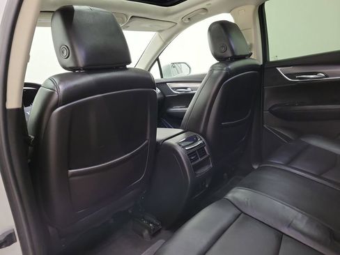 Used 2019 Cadillac XT5 Luxury w/ LPO, Radiant Package image 13