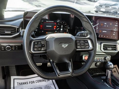 Used 2024 Ford Mustang Premium image 8