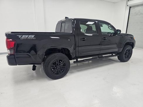 Used 2021 Toyota Tacoma SR w/ SR Convenience Package image 39