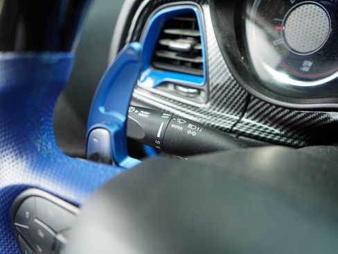Used 2022 Dodge Challenger R/T Scat Pack RWD image 32