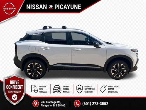 New 2026 Nissan Kicks SV w/ Cold Weather Package AWD/4WD image 6