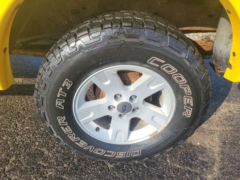 Used 2006 Ford Ranger XLT image 12