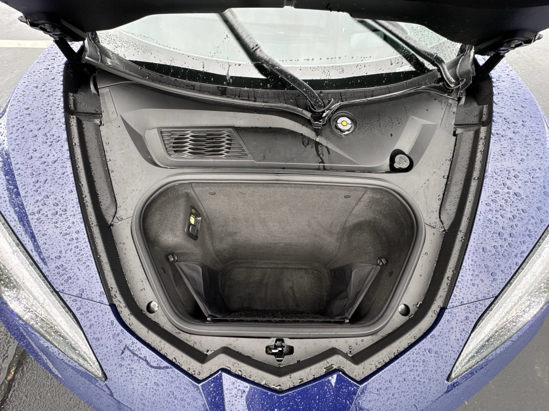 Certified 2025 Chevrolet Corvette Stingray Preferred Cpe w/ Z51 Performance Package RWD image 24