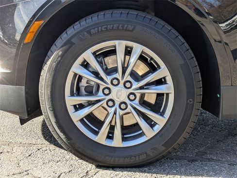 Used 2023 Cadillac XT5 Premium Luxury image 10