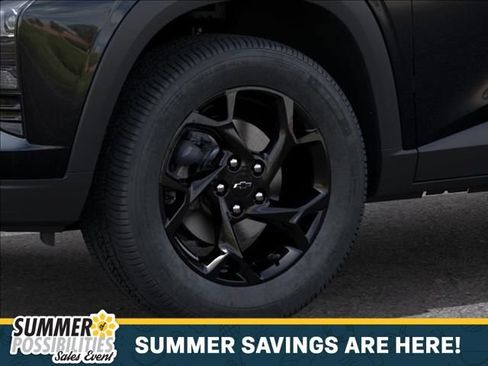 New 2026 Chevrolet Trax LT w/ Driver Confidence Package FWD image 9