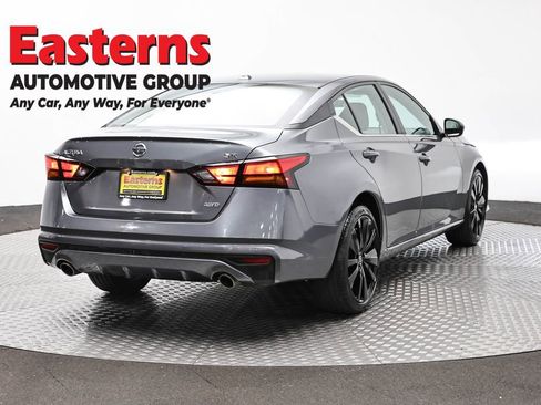 Used 2019 Nissan Altima 2.5 SR AWD/4WD image 5