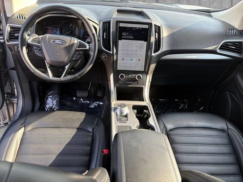Certified 2024 Ford Edge SEL AWD/4WD image 21