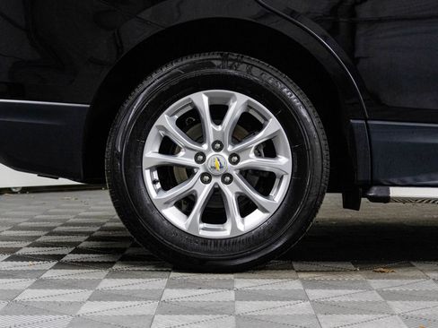 Used 2020 Chevrolet Equinox LT image 45