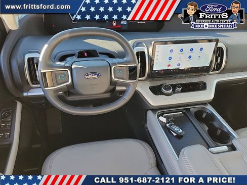 Certified 2025 Ford Expedition Max Active image 5