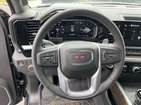 New 2026 GMC Sierra 1500 Elevation AWD/4WD image 14