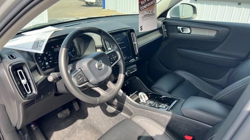 Used 2019 Volvo XC40 T5 Inscription AWD/4WD image 15