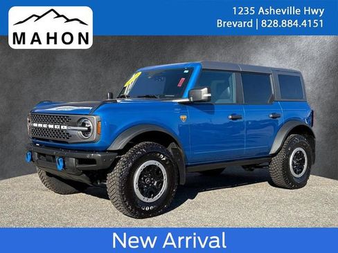 Used 2022 Ford Bronco Badlands image 1